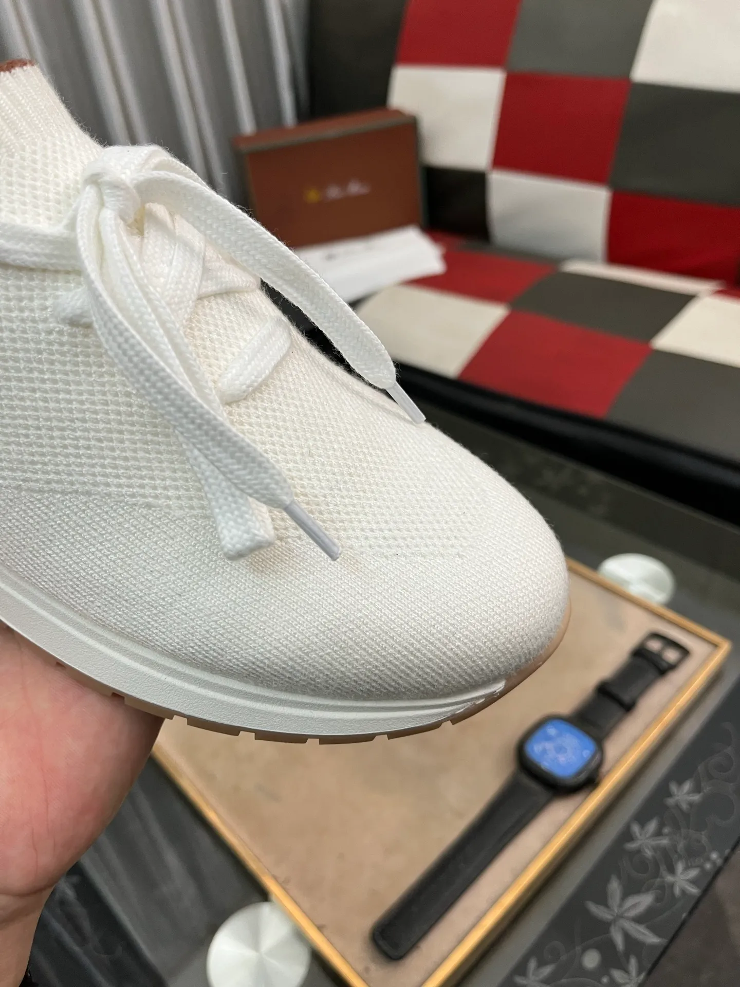 Men's shoes 💰420⌚️⌚️ (loro piana) new moccasin shoes official website original 1:1 mold opening, original quality 💯 fine workmanship, high-end luxury ☘ The upper is made of original waterproof treatment breathable fly-woven suede 🌴 luxury 🐂 leather lining 🍓 rubber wear-resistant outsole, size 38-44 (size 45 can be customized) 5️⃣ colors available